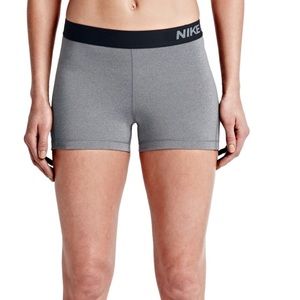 NIKE Compression Short
